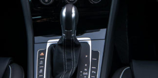 Το 10τάχυτο κιβώτιο της VW ξεχάστε το...