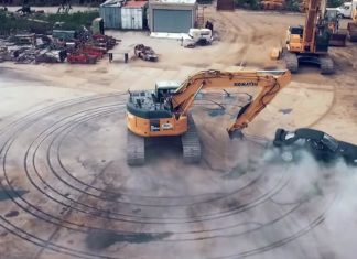 Αγνό, Σπιτικό Gymkhana (+video)