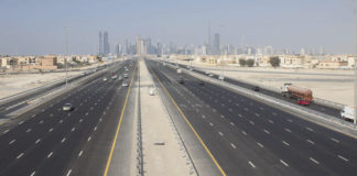 Έκλεισε αυτοκινητόδρομος στο Abu Dhabi. Ο λόγος, δεν υπάρχει... (+video)