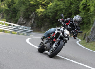 Νέο Aprilia Shiver 900