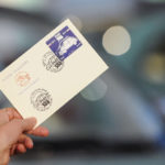 To Fiat 500 σε αναμνηστικό γραμματόσημο