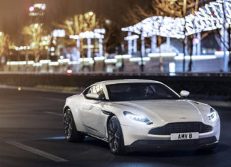 Aston Martin DB11 V8
