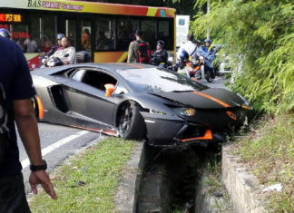 Lamborghini-Aventador-Crash-Malaysia-2
