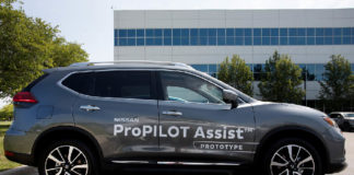 Ημιαυτόνομα Nissan στους δρόμους των Η.Π.Α.