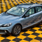 Volvo V40 Cross Country Τ3 1.5 Auto με πόσο;