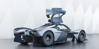 aston martin valkyrie 05