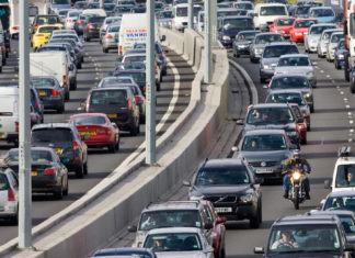 Τέλος η πετρελαιοκίνηση στη Μεγάλη Βρετανία από το 2040