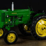 Ενα John Deere 8020 του 1964 πουλήθηκε για 150.000€ Ενα John Deere 8020 του 1964 πουλήθηκε για 150.000€