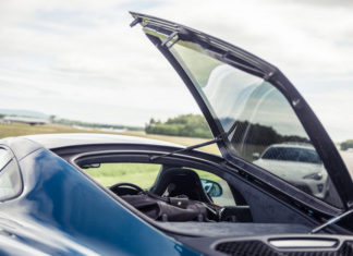 mclaren 570gt 1