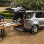 VIDEO: Ο Jamie Oliver μαγειρεύει σε ένα Land Rover