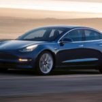 Η Tesla και το Model 3 προβληματίζουν