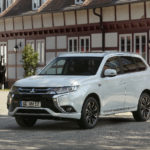 Πωλήσεις 100.000 μονάδων στην Ευρώπη για το Mitsubishi Outlander PHEV