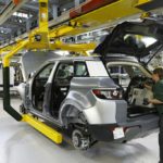Κόβει 5.000 θέσεις εργασίας η Jaguar Land Rover