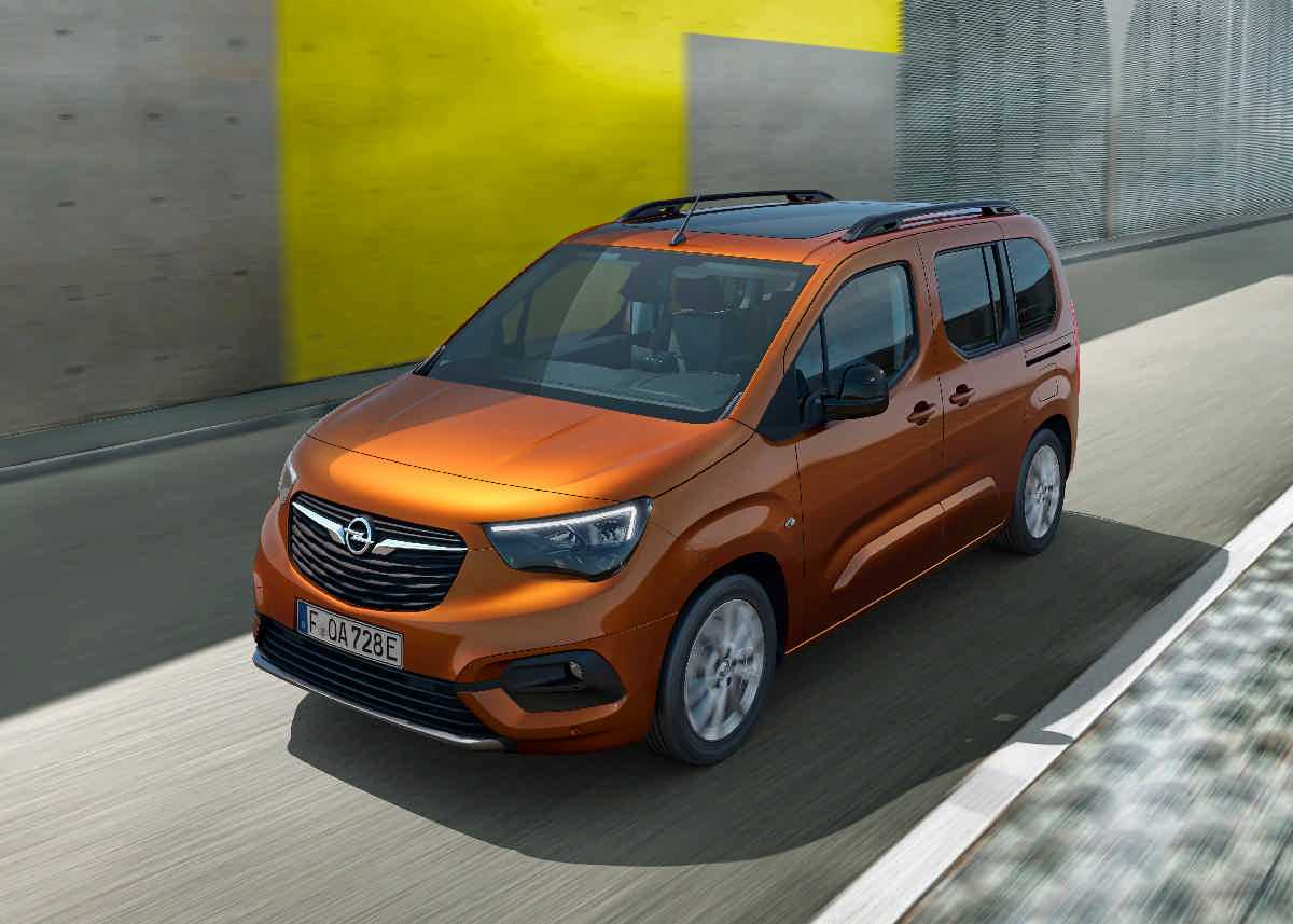 Opel-Combo-e-Life