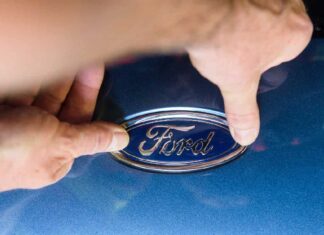 συνεργεία Ford