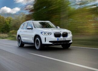 BMW iX3