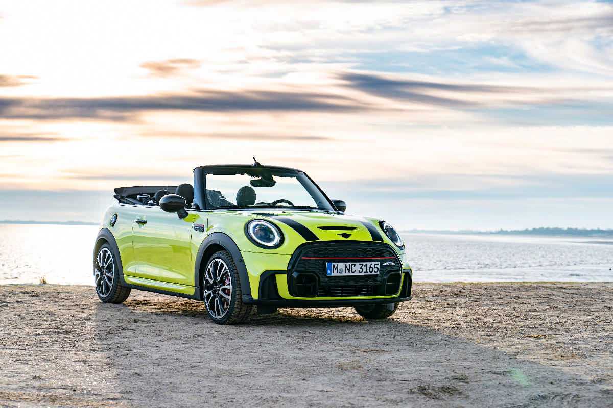 MINI Cabrio