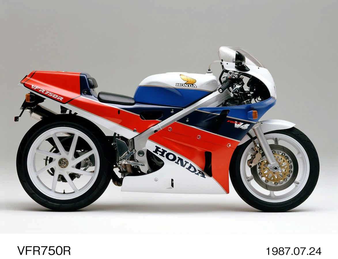 RC30