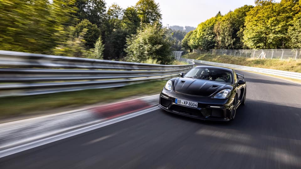 Porsche 718 Cayman GT4 RS