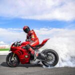 Panigale V4