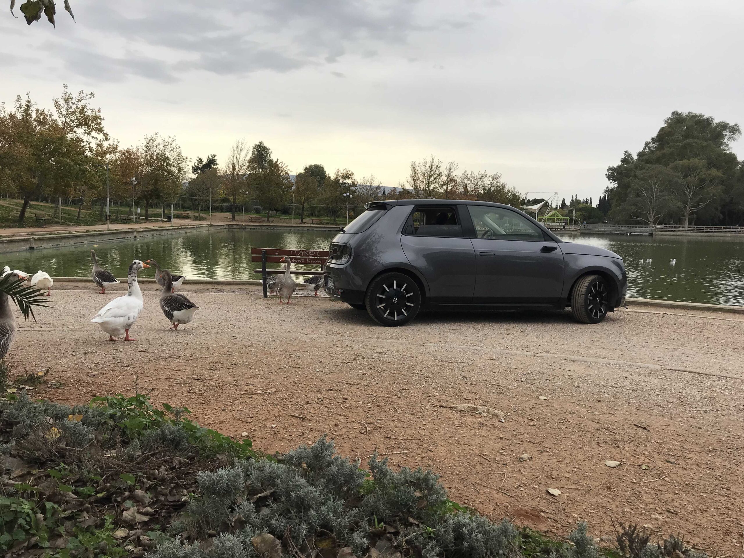 Honda e