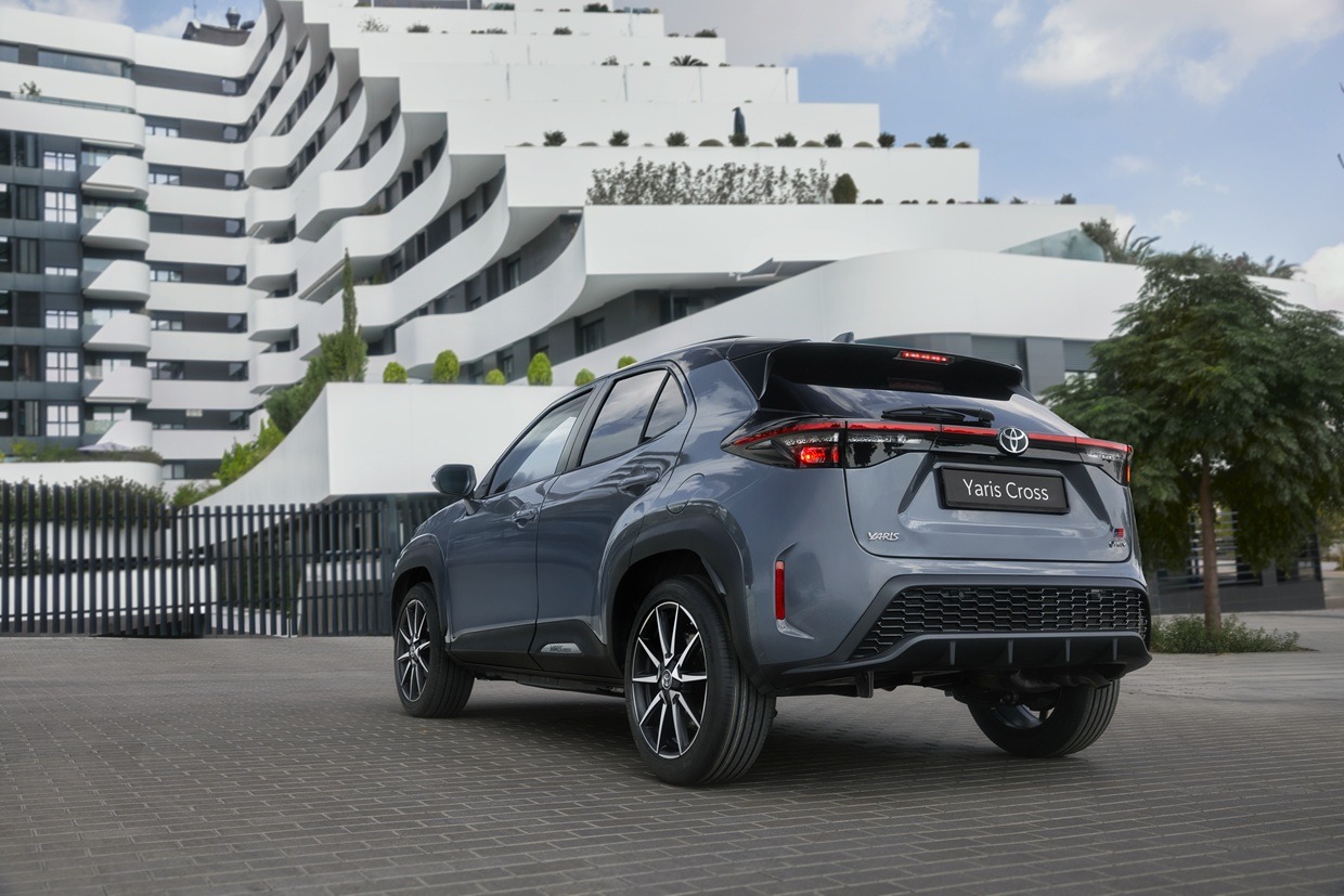 TOYOTA Yaris Cross GR Sport Storm Grey Go News TOYOTA Yaris Cross GR Sport Storm Grey Go News