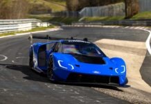 Το FORD GT Mk IV «πέταγε» στο Nurburgring (video)
