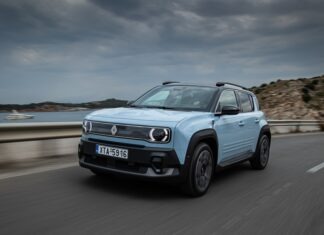 RENAULT 4 E-Tech electric: «Ηλεκτρορετρό» και πρακτικό – Τιμές