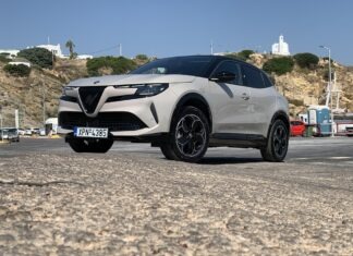 Δοκιμή ALFA ROMEO Junior Q4 145 hp: Tο πιο ενδιαφέρον οδηγικά τετρακίνητο υβριδικό B-SUV