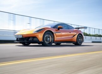 DENZA Z: Το νέο ηλεκτρικό supercar των 1.604 ίππων φορτίζει σε μόλις 9 λεπτά