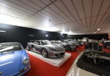 PORSCHE Carrera GT πωλήθηκε για 2,62 εκατομμύρια – Οι εντυπωσιακές τιμές σε δημοπρασία που συγκέντρωσε πάνω από 8 εκατομμύρια ευρώ PORSCHE Carrera GT πωλήθηκε για 2,62 εκατομμύρια – Οι εντυπωσιακές τιμές σε δημοπρασία που συγκέντρωσε πάνω από 8 εκατομμύρια ευρώ