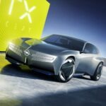 OPEL STX Concept ηλεκτρικό Sports Tourer με δυναμική σχεδίαση